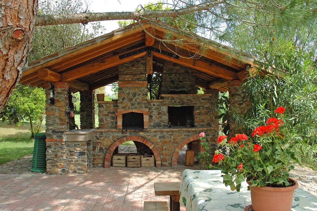 Agriturismo Podere Gozzuto Gavorrano Exterior foto